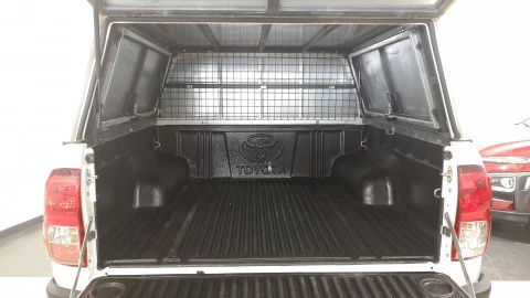 Toyota Hilux 2.4 D4D Cabina Doble GX