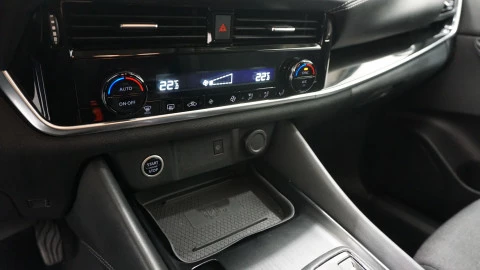 Nissan Qashqai DIG-T 116kW Xtronic N-Connecta