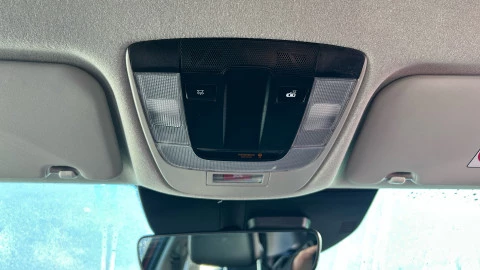 Kia Niro 1.6 GDi HEV 104kW (141CV) Drive