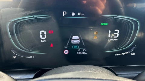 Kia Niro 1.6 GDi HEV 104kW (141CV) Drive