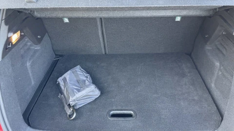 Renault Captur techno Eco-G 100cv (74 kW)