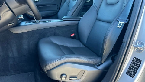 Volvo XC60 2.0 B4 D Core Auto