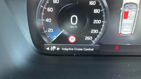 Volvo V60 Cross Country 2.0 B5 (G) AWD Cross Country Pro AUTO