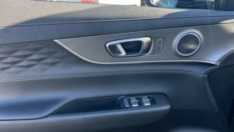 EBRO S800 1.6 TGDI Luxury 7 DCT