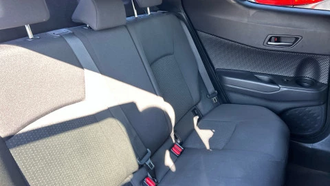 Toyota C-HR 1.8 125H Advance