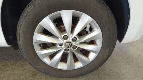 Skoda Kamiq 1.0 TSI 70kW (95CV) Emotion