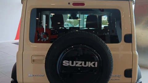 Suzuki Jimny 1.5 MODE 3 5MT