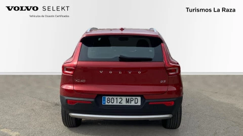 Volvo XC40 2.0 B3 G Core Auto