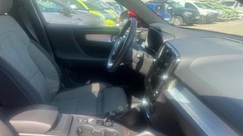 Volvo XC40 2.0 B3 G Core Auto