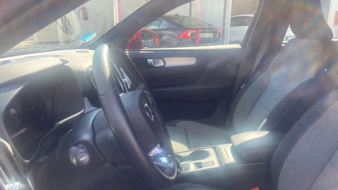 Volvo XC40 2.0 B3 G Core Auto