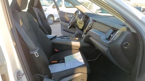 Volvo XC60 2.0 B4 G Momentum Pro Auto