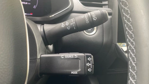 Renault Captur techno Eco-G 100cv (74 kW)