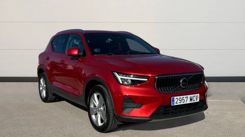 Volvo XC40 2.0 B3 G Momentum Core Auto