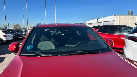 Volvo XC40 2.0 B3 G Momentum Core Auto