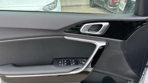 Kia Ceed 1.5 MHEV 103kW (140CV) Tech DCT