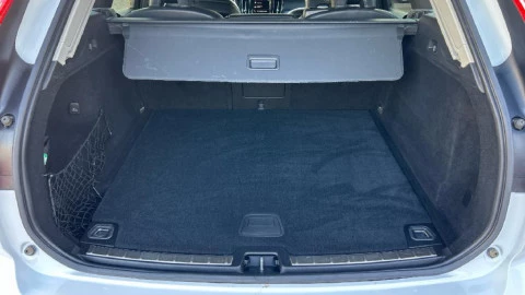 Volvo XC60 2.0 D4 Business Plus Auto