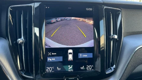 Volvo XC60 2.0 D4 Business Plus Auto