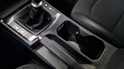 Ssangyong Korando D16T Limited