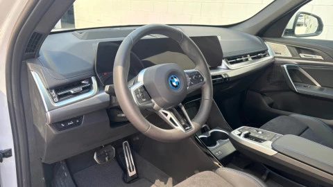 BMW Serie iX1 20 eDrive M Sport