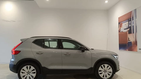 Volvo EX40 Single Core Auto