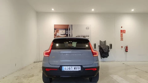 Volvo EX40 Single Core Auto