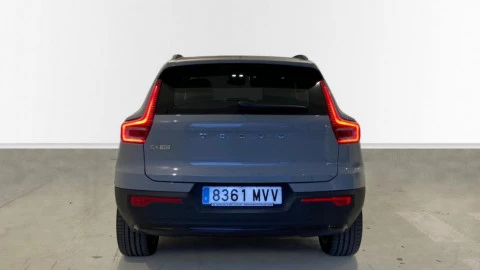 Volvo EX40 Single Core Auto