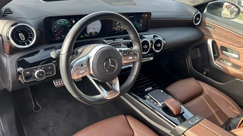 Mercedes-Benz CLA CLA 250 e Shooting Brake