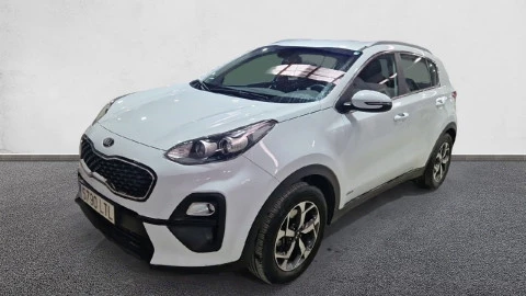 Kia Sportage 1.6 MHEV Business 100kW (136CV) 4x4