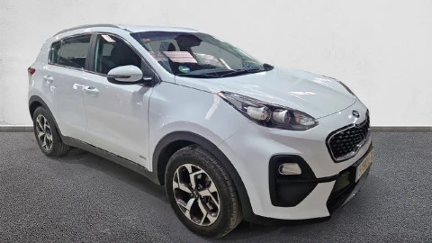 Kia Sportage 1.6 MHEV Business 100kW (136CV) 4x4