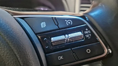 Kia Sportage 1.6 MHEV Business 100kW (136CV) 4x4