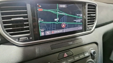 Kia Sportage 1.6 MHEV Business 100kW (136CV) 4x4