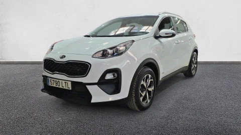 Kia Sportage 1.6 MHEV Business 100kW (136CV) 4x4