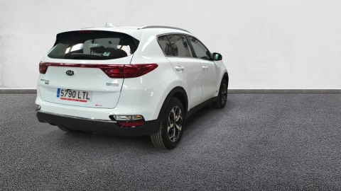 Kia Sportage 1.6 MHEV Business 100kW (136CV) 4x4