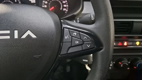 Dacia Jogger Essential 74kW (100CV) ECO-G 5 plazas