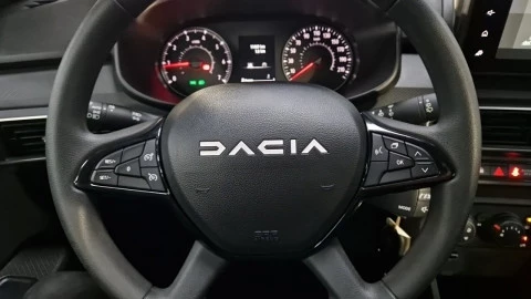 Dacia Jogger Essential 74kW (100CV) ECO-G 5 plazas