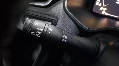 Renault Clio techno Eco-G 100cv (74kW)