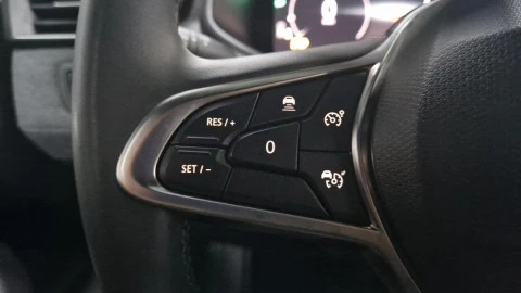 Renault Clio techno Eco-G 100cv (74kW)