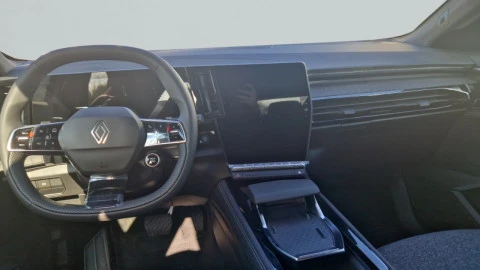Renault Rafale Techno full hybrid E-Tech 200CV (147kW)