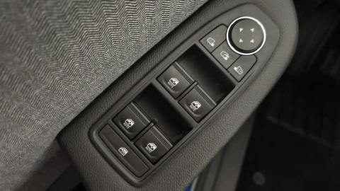 Renault Clio techno Eco-G 100cv (74kW)