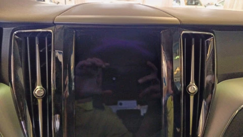 Volvo XC60 2.0 B4 D Momentum Pro Auto