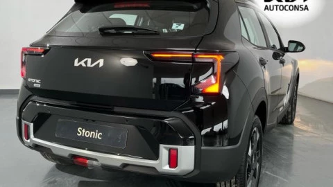Kia Stonic 1.0 T-GDi 85kW (115CV) MHEV Concept