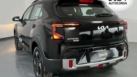 Kia Stonic 1.0 T-GDi 85kW (115CV) MHEV Concept