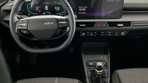 Kia Stonic 1.0 T-GDi 85kW (115CV) MHEV Concept