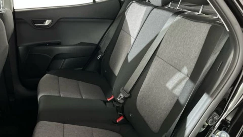 Kia Stonic 1.0 T-GDi 85kW (115CV) MHEV Concept