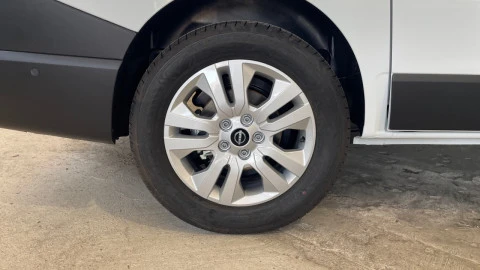 Nissan Primastar Combi 9 2.0dCi 81kW L1H1 1T N-Connecta