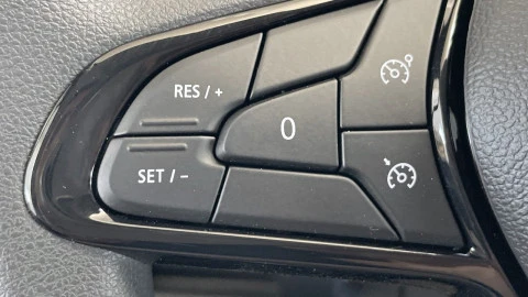 Nissan Primastar Combi 9 2.0dCi 81kW L1H1 1T N-Connecta