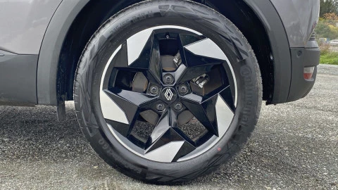 Renault Captur techno Eco-G 100cv (74 kW)