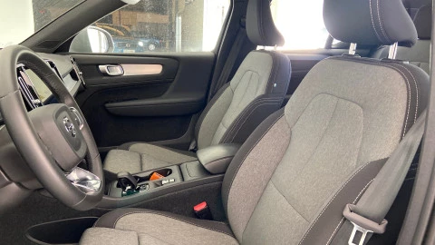 Volvo XC40 2.0 B3 G Core Auto
