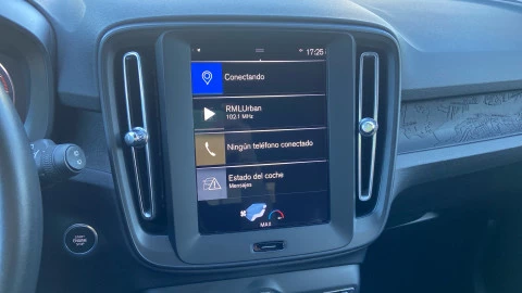 Volvo XC40 2.0 D3 Momentum