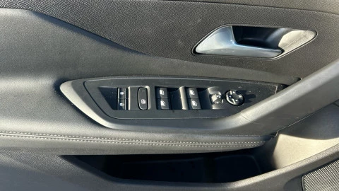 Peugeot 308 5P Allure Hybrid MHEV 145 e-DCS6